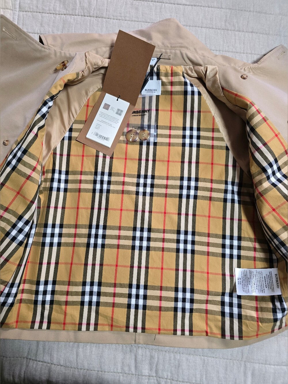 Cropped Trench Coat, Honey Color - Picture 15 of 15